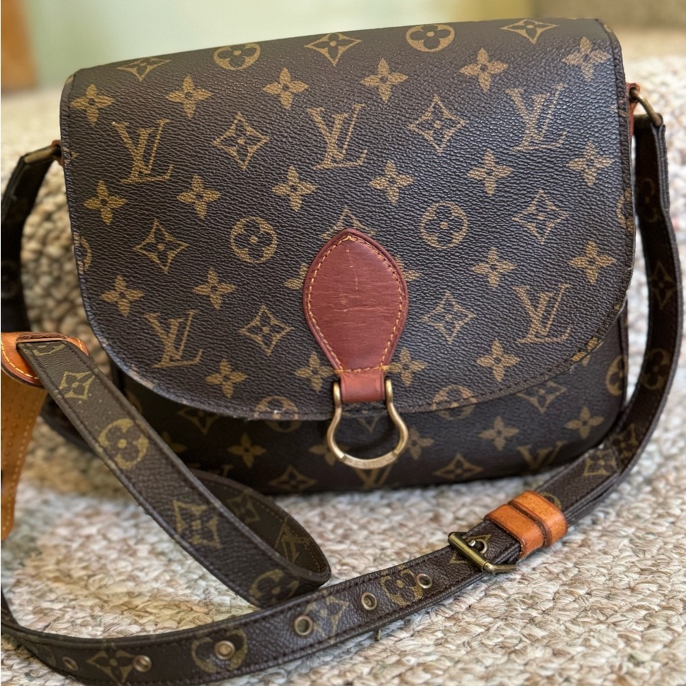 Louis Vuitton Brown Monogram Crossbody Bag with Tan Leather Trim Saint Cloud GM - Picture 7 of 10